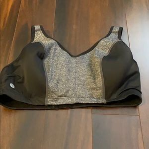 FINAL MARKDOWN BEING DONATEDLivi Active Sports Bra